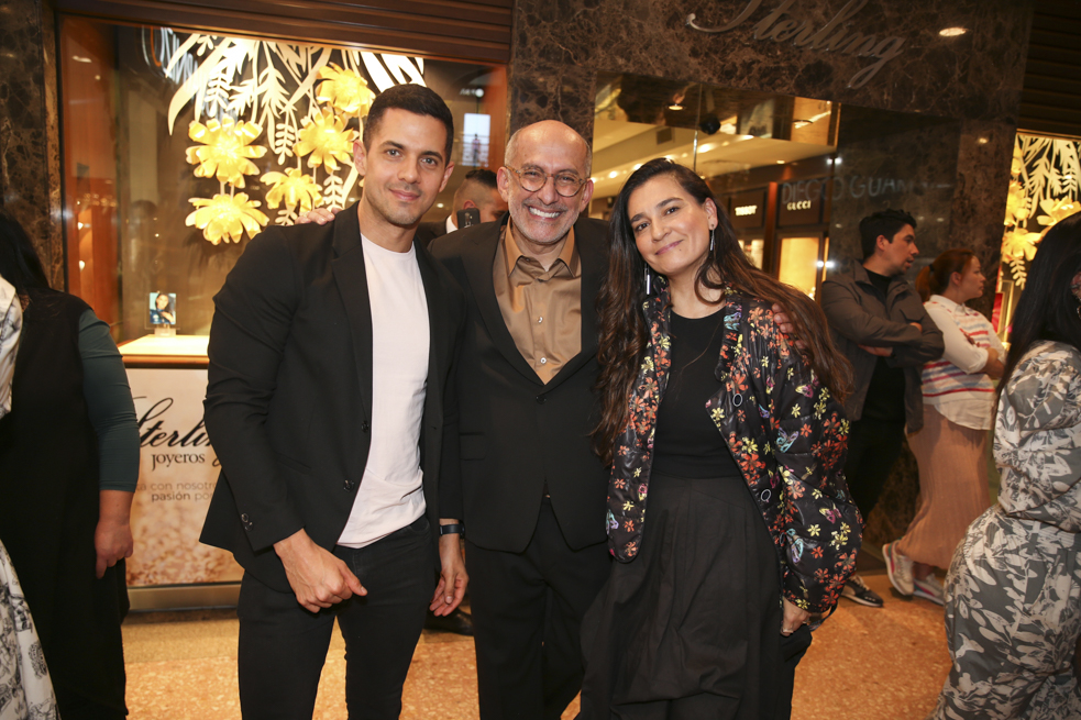 Sebastian Diez, Diego Guarnizo, Shela Aguilera