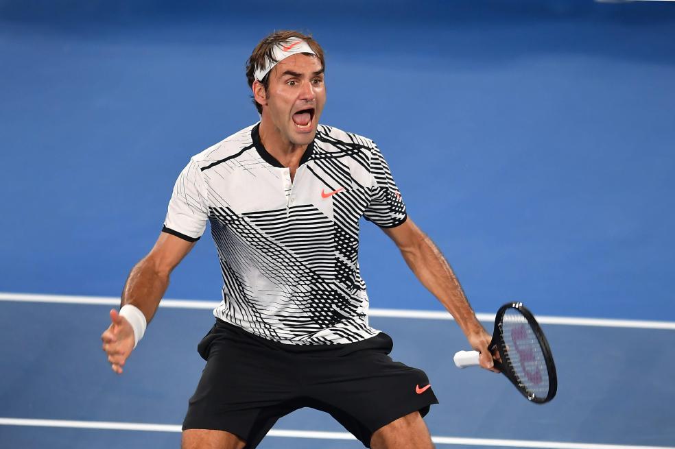 Roger Federer vuelve a sonreír