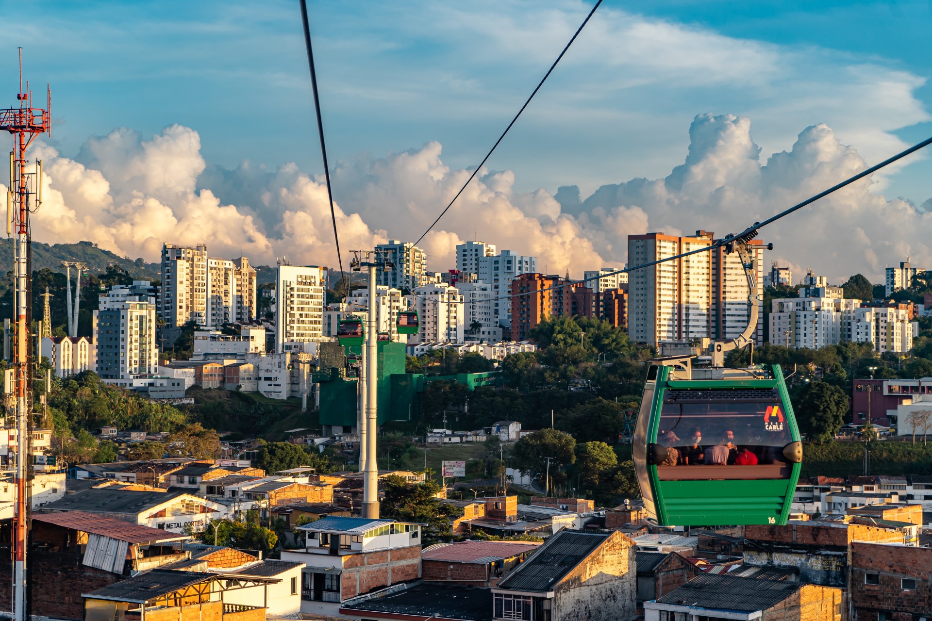 POMA, líder en transporte por cable en Colombia