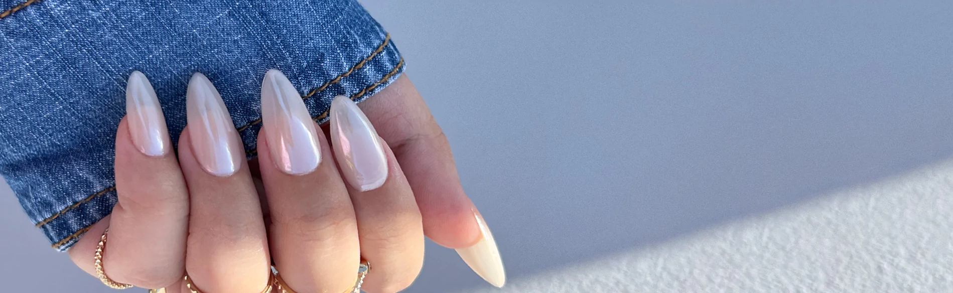 Uñas en TikTok: La vainilla cromada es lo último en tendencias de primavera