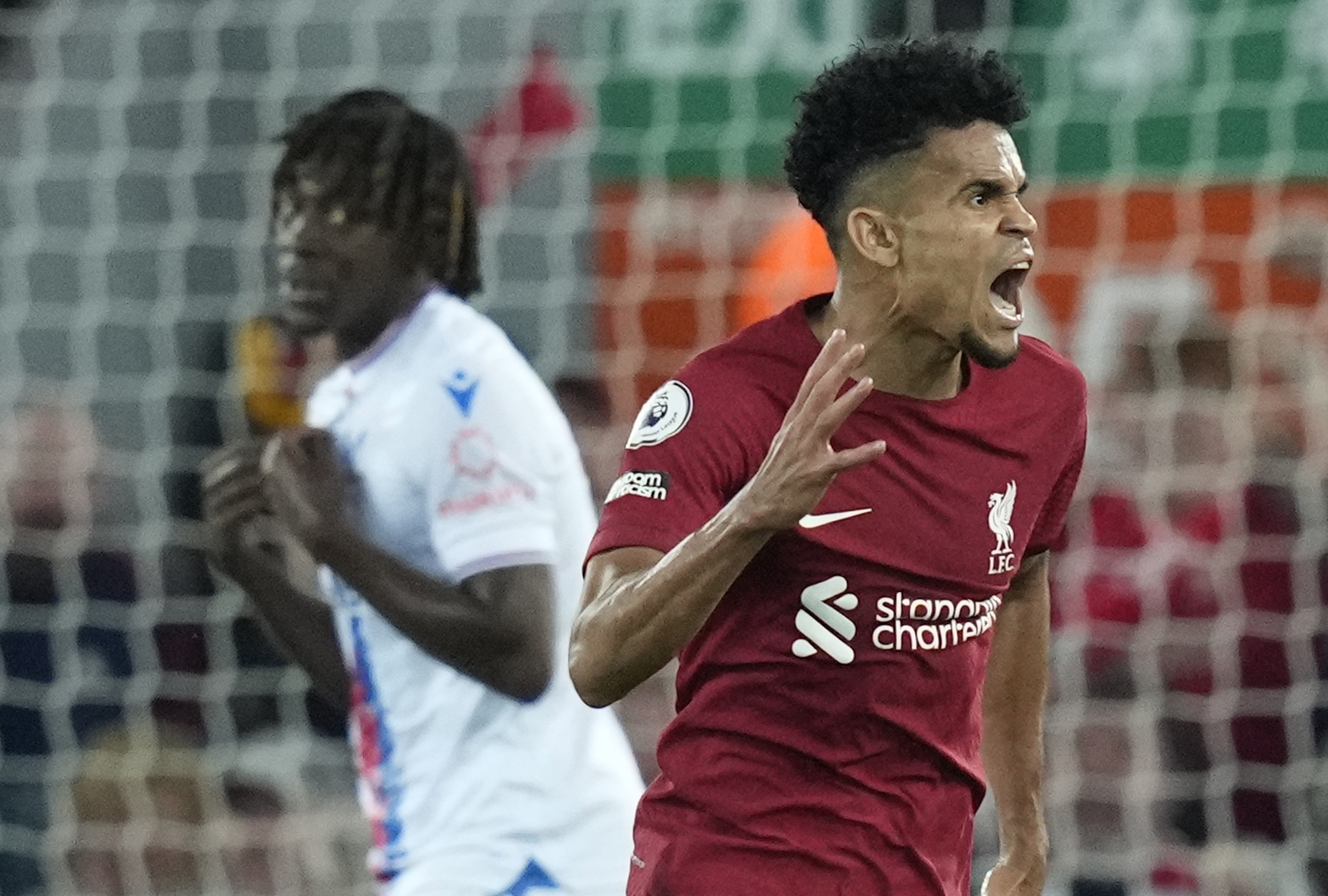 Video: con gol de Luis Díaz, Liverpool empató con Crystal Palace