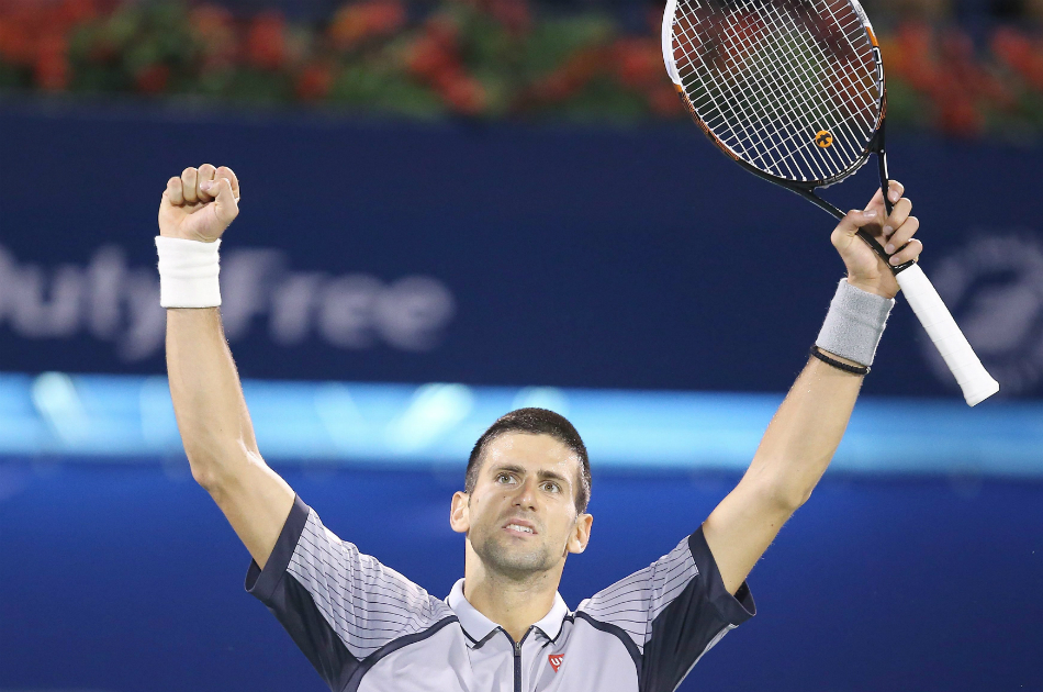 Novak Djokovic gana a Berdych y reconquista Dubai