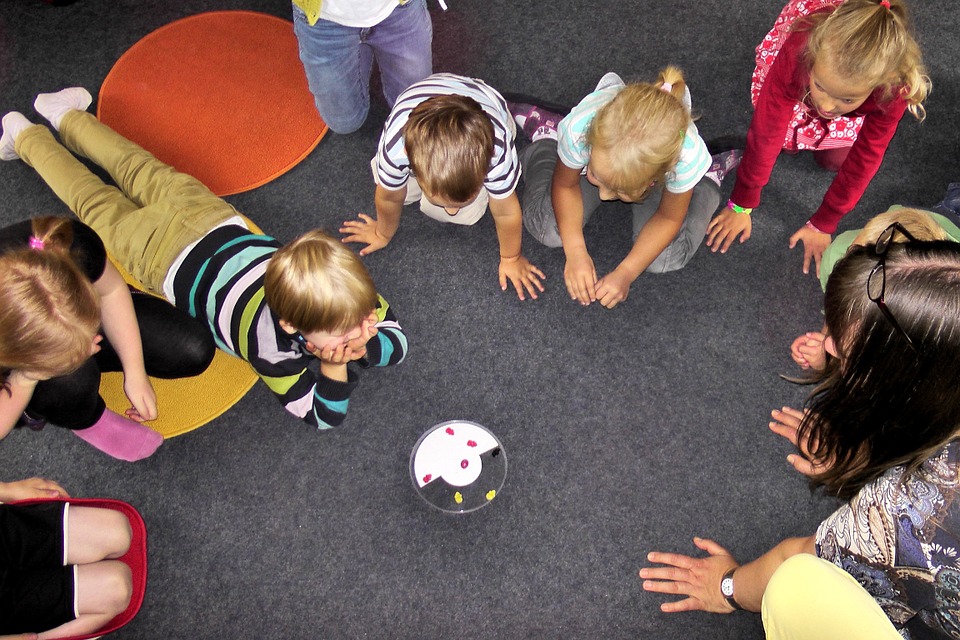 Juegos para niños: Los 5 mejores juegos educativos que los harán competitivos