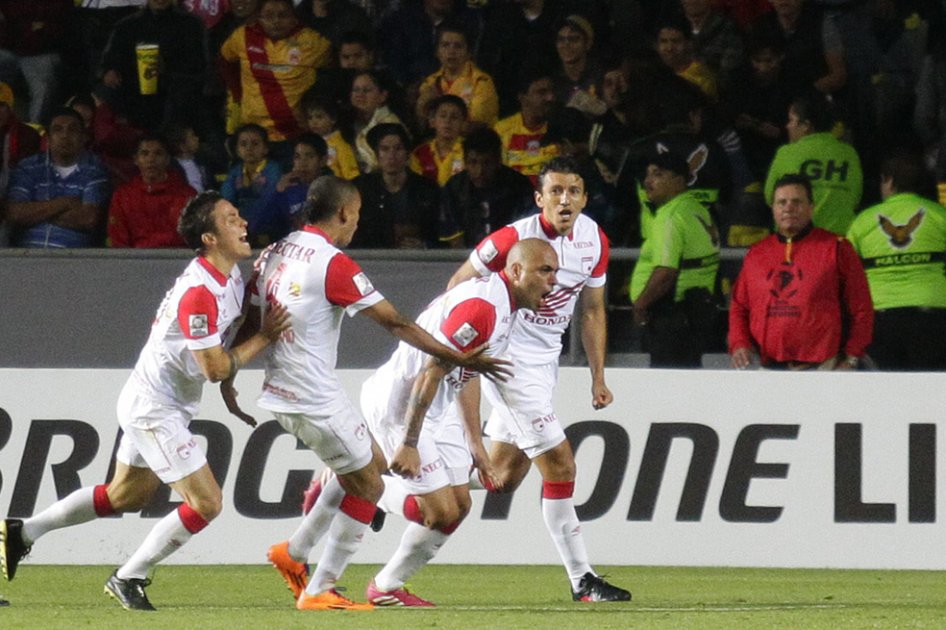 Santa Fe busca ganar y clasificar a la fase de grupos de la Libertadores