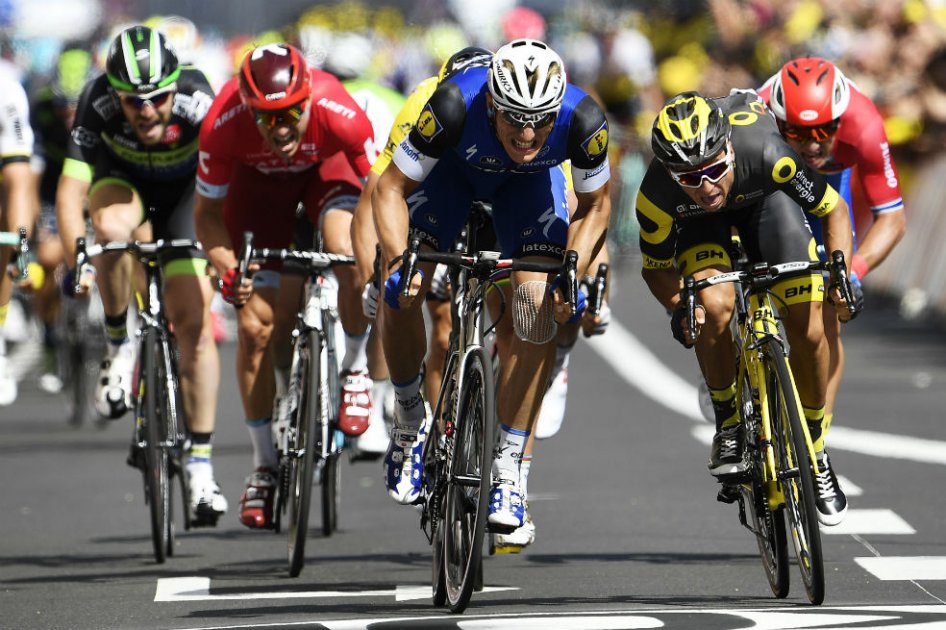 Kittel y Coquard definieron la cuarta etapa del Tour de Francia. Foto: AFP