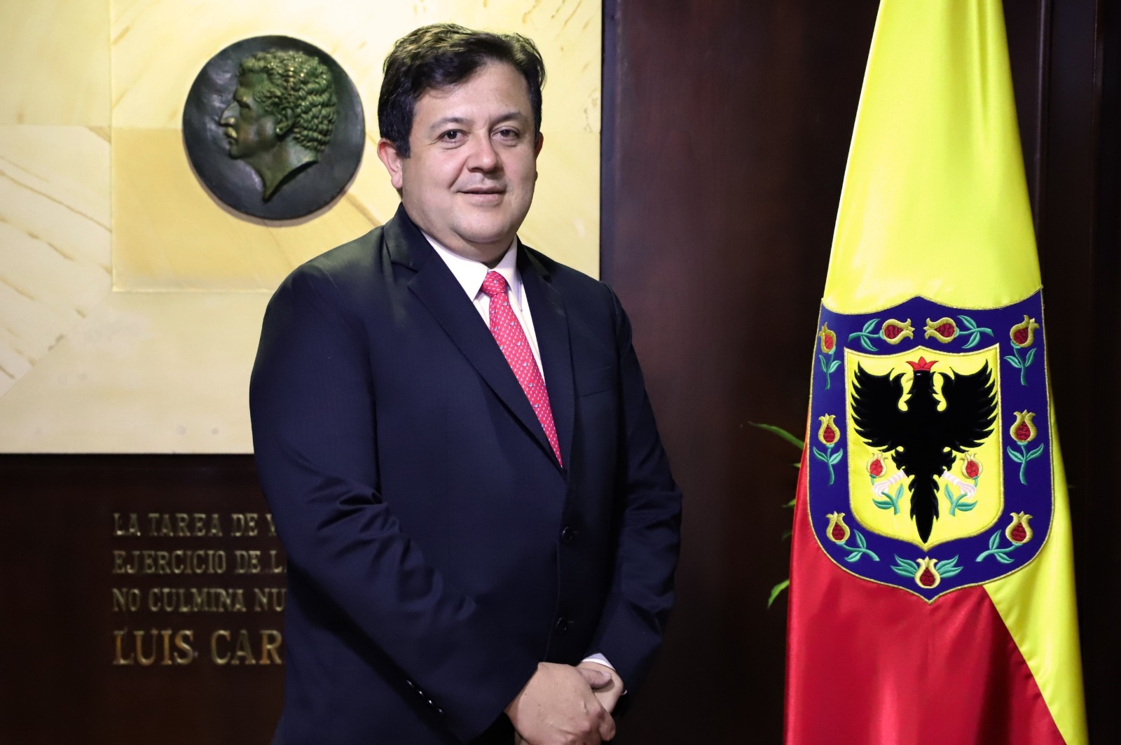Andrés Castro, personero de Bogotá, renuncia a su aspiración a Contralor General