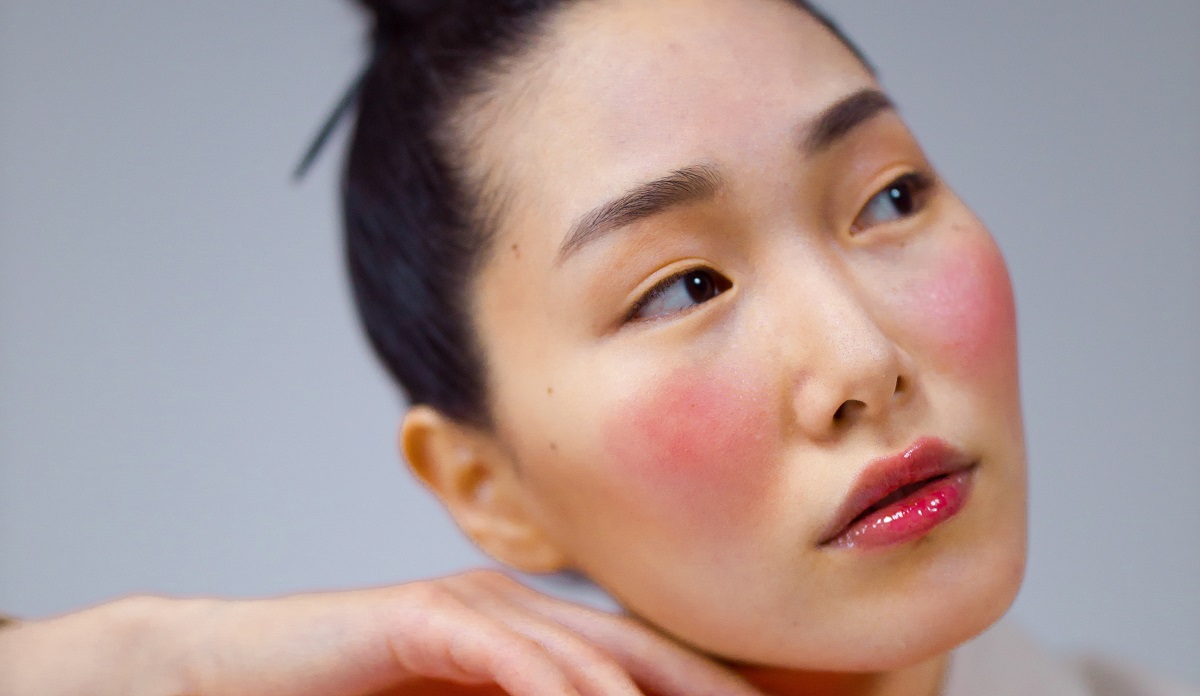 ¿Por qué el rubor es la tendencia más fuerte en términos de maquillaje?