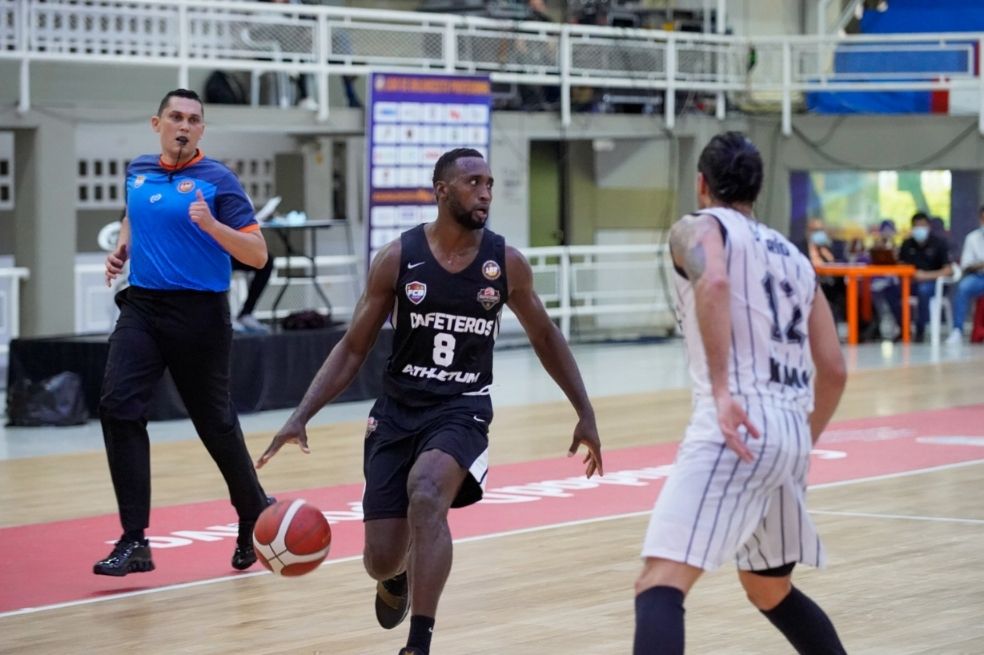 Michael Jackson le amargó el debut en la Liga de Baloncesto a Piratas de Bogotá