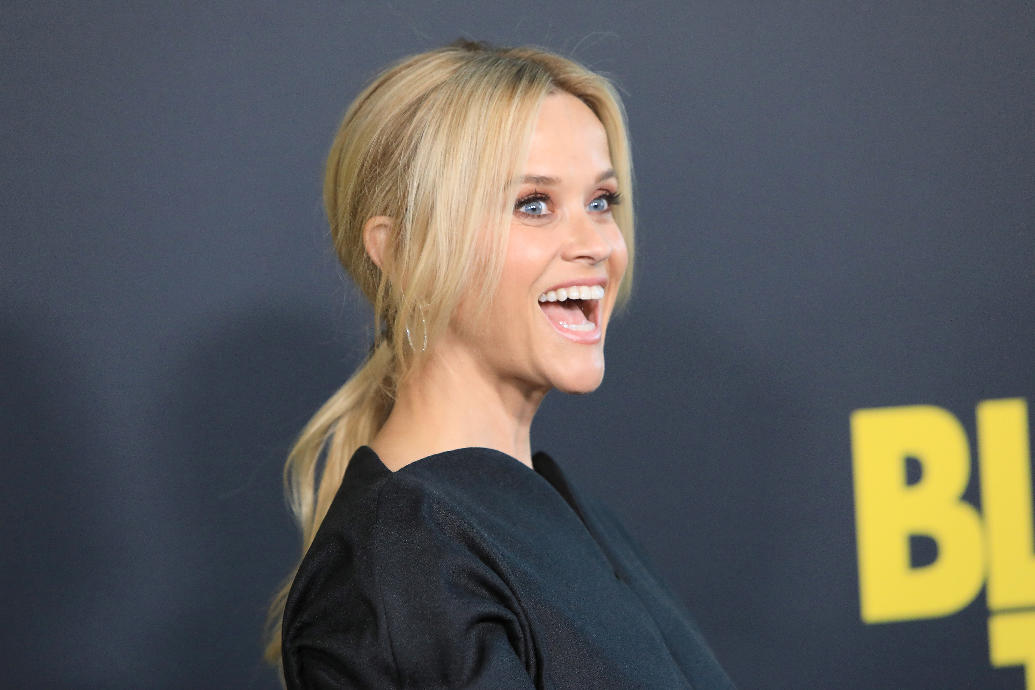 Reese Witherspoon coescribe su primera novela de suspenso
