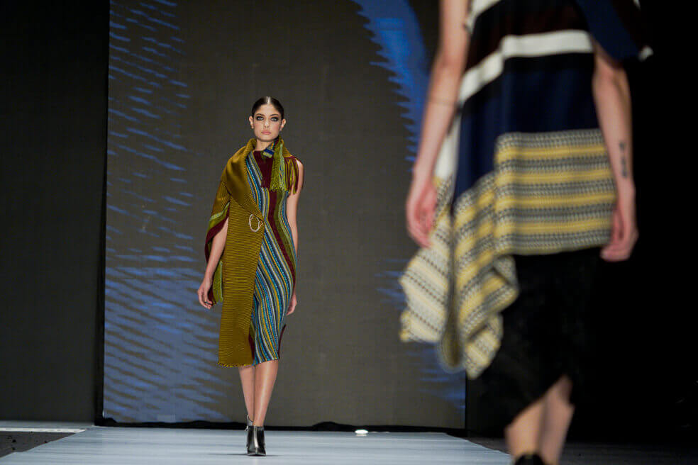 Colección ‘Geometría’ de Adriana Santacruz y Cromos en Bogotá Fashion Week 2019