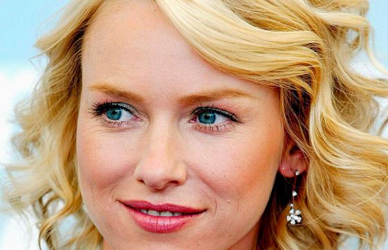 Naomi Watts interpreta a la princesa Diana de Gales