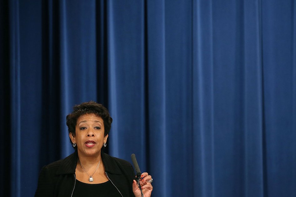 Loretta Lynch, la afroestadounidense que declaró la guerra a la FIFA