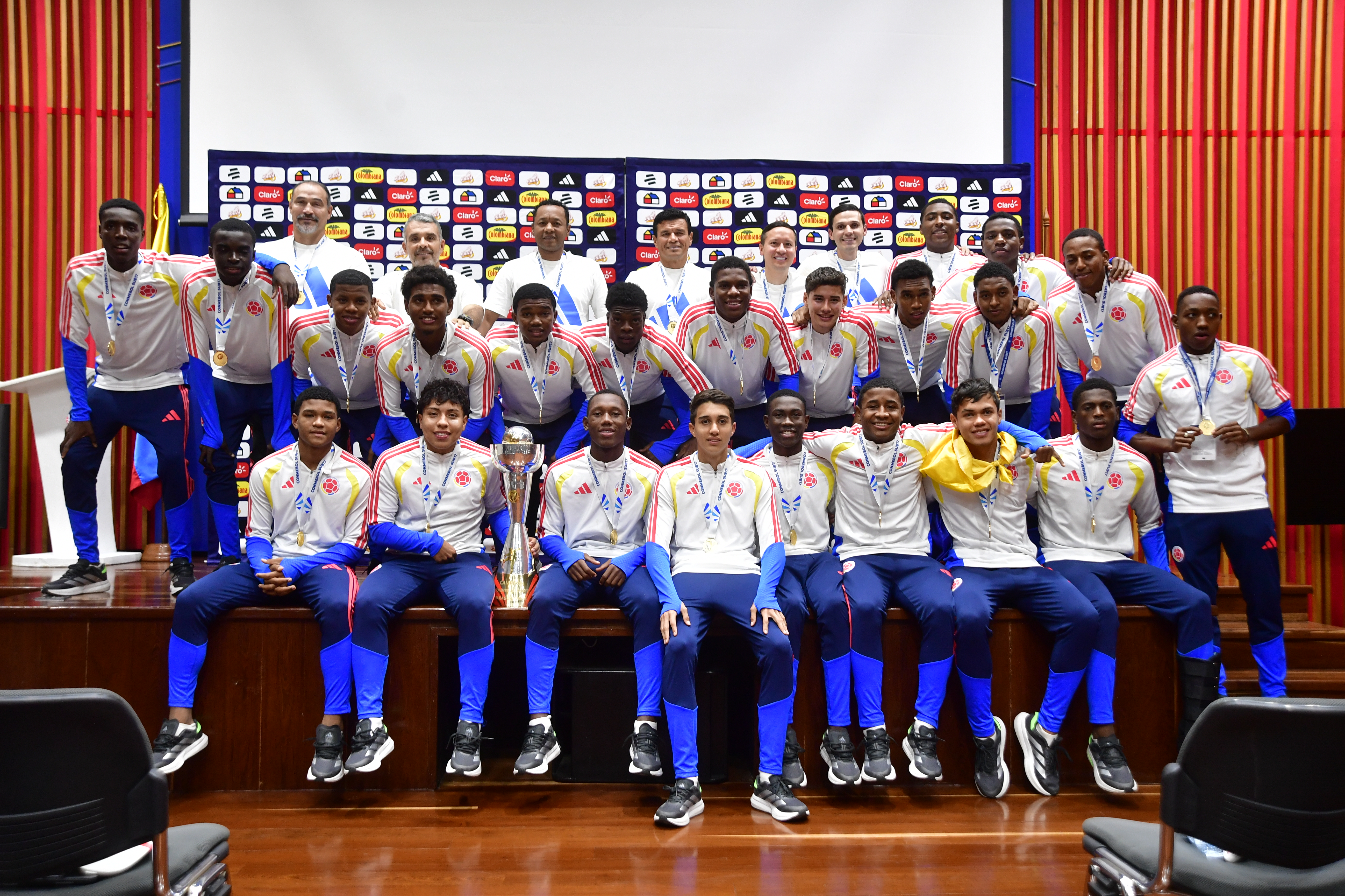 Recibimiento de la selección Sub-17 de Colombia en Bogotá luego de ganar Sudamericano de su categoría realizado en Paraguay
