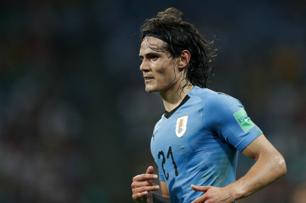 Cavani no tiene rotura muscular, pero es duda ante Francia
