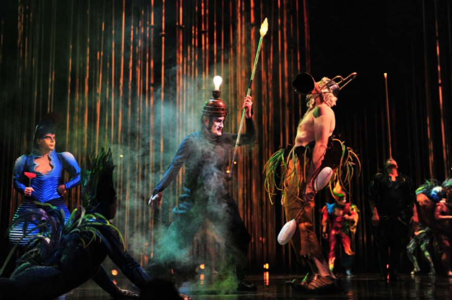 «Varekai», mundo fantástico del Circo del Sol
