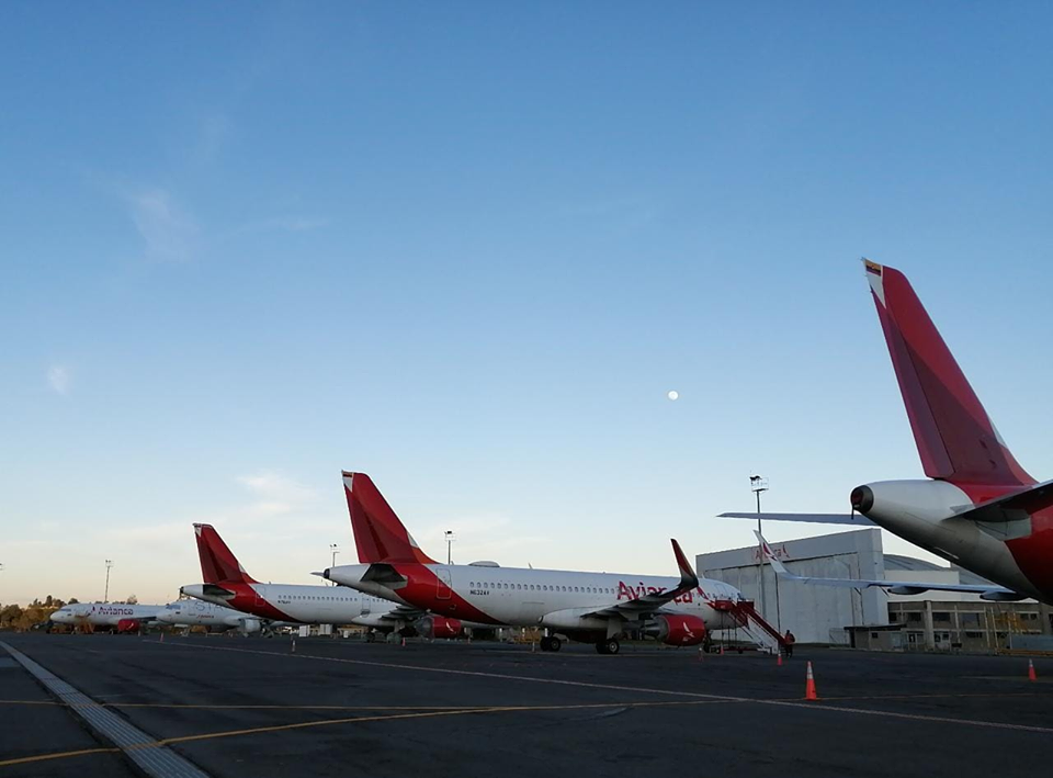 Alcalde de Medellín anuncia reapertura de aeropuertos