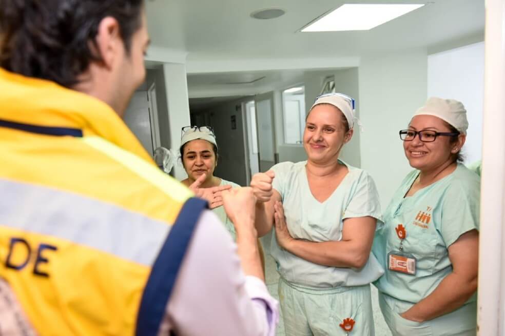 Pruebas de coronavirus a 80 personas que tuvieron contacto con caso positivo en Medellín