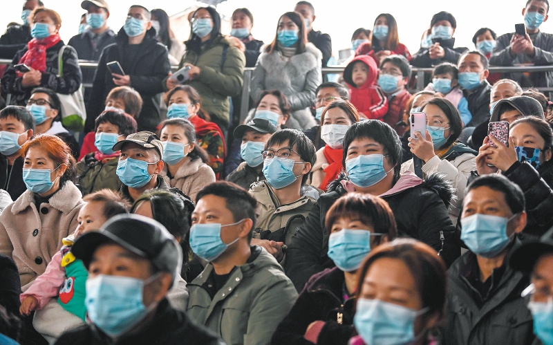 China registra su mayor número de casos de coronavirus en cuatro meses