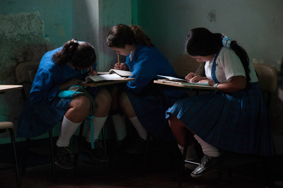 Por el reconocimiento de las  violencias reproductivas en el conflicto