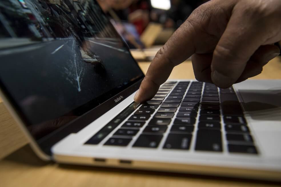 Tras quejas, Apple actualizará MacBook Pro con nuevo teclado