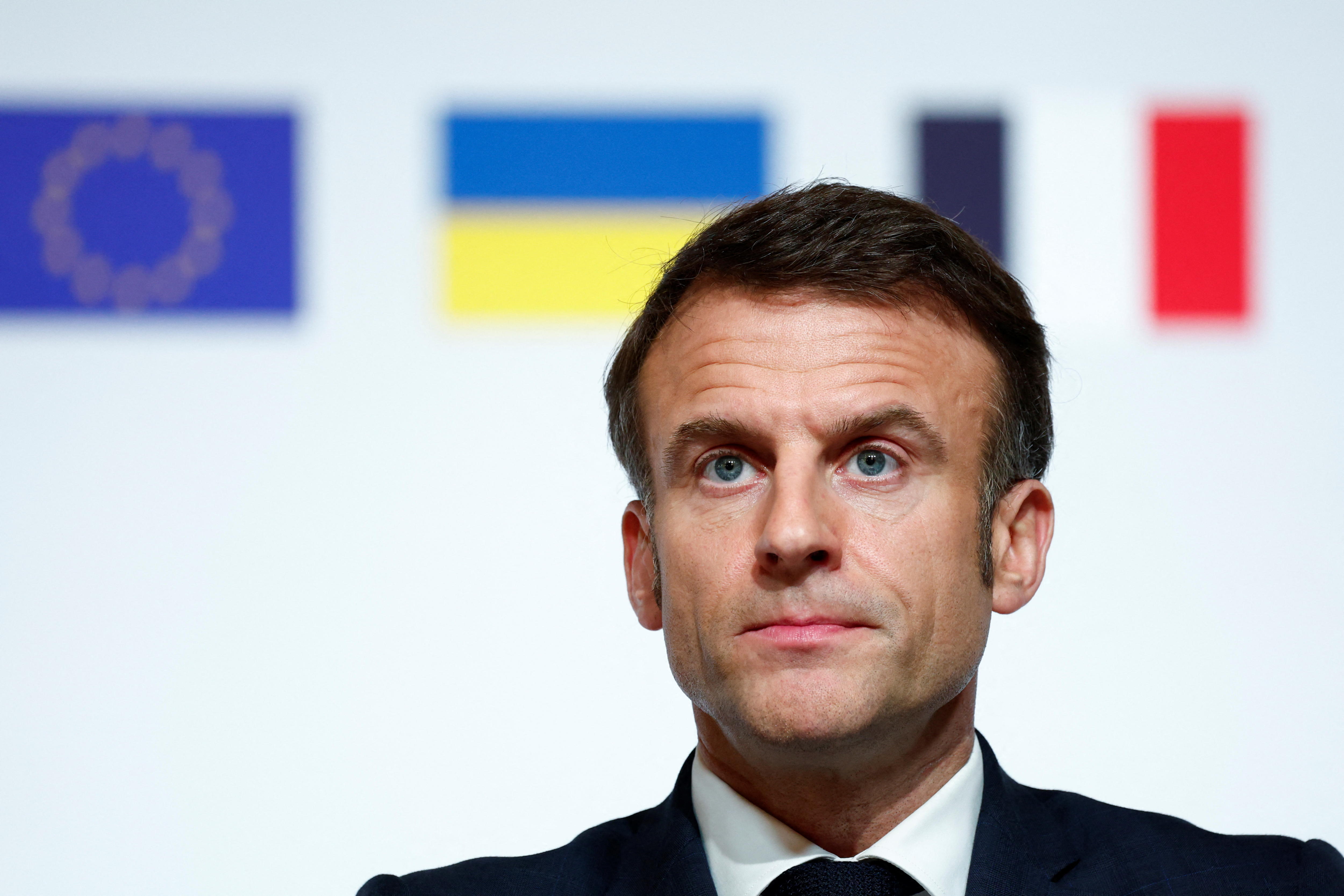 Paris (France), 26/02/2024.- French President Emmanuel Macron attends a press conference at the end of the conference in support of Ukraine, with European leaders and government representatives, at the Elysee Palace in Paris, France, 26 February 2024. (Francia, Ucrania) EFE/EPA/GONZALO FUENTES / POOL MAXPPP OUT