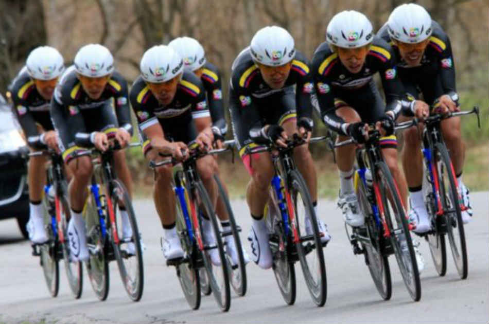 La Vuelta al Ain, carrera que se correrá en Francia, echará a rodar con dos equipos colombianos