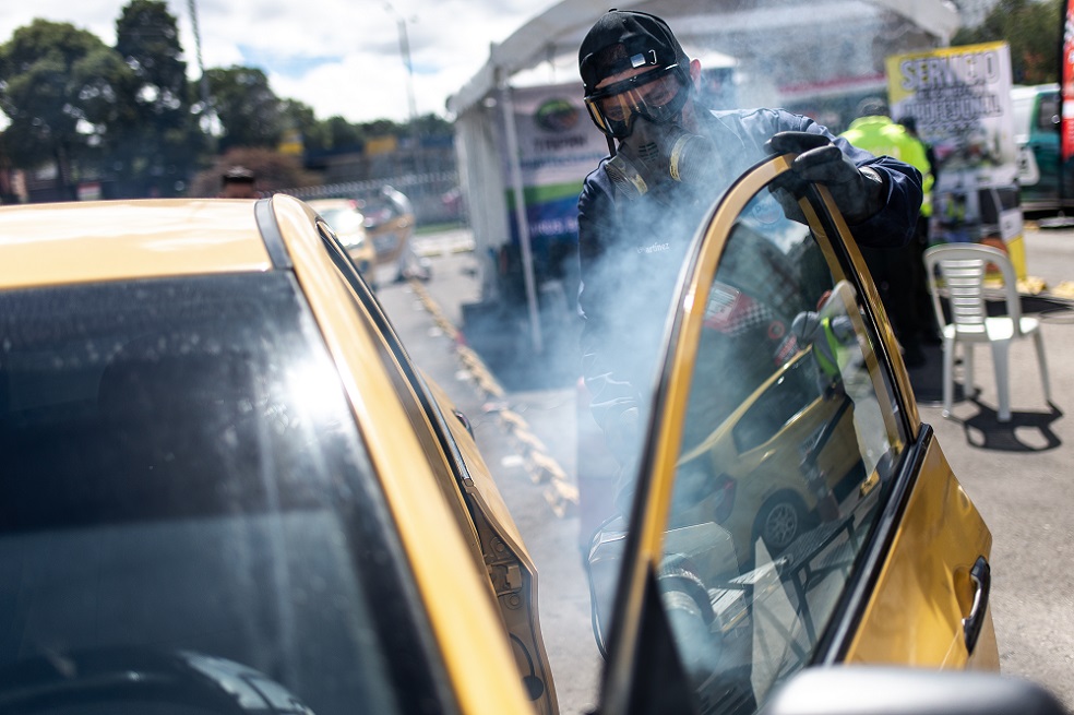 304 taxis fueron desinfectados de manera gratuita este fin de semana en Bogotá