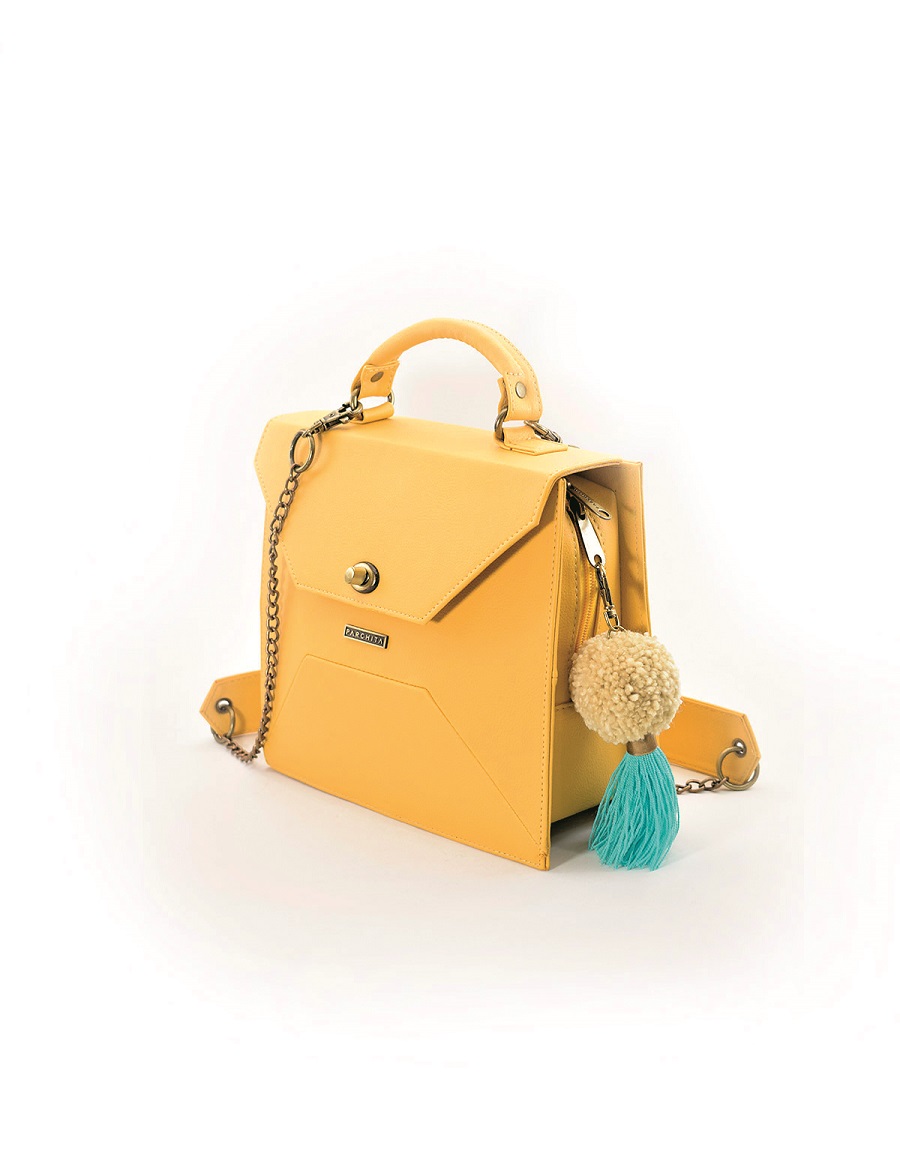 Ideal para:Mujeres que valoren los detalles y que quieren marcar la diferencia.¿Cuánto cuestan?Entre $95.000 y $215.000.¿Dónde se consigue?@parchitapcf y www.parchita.com.co.