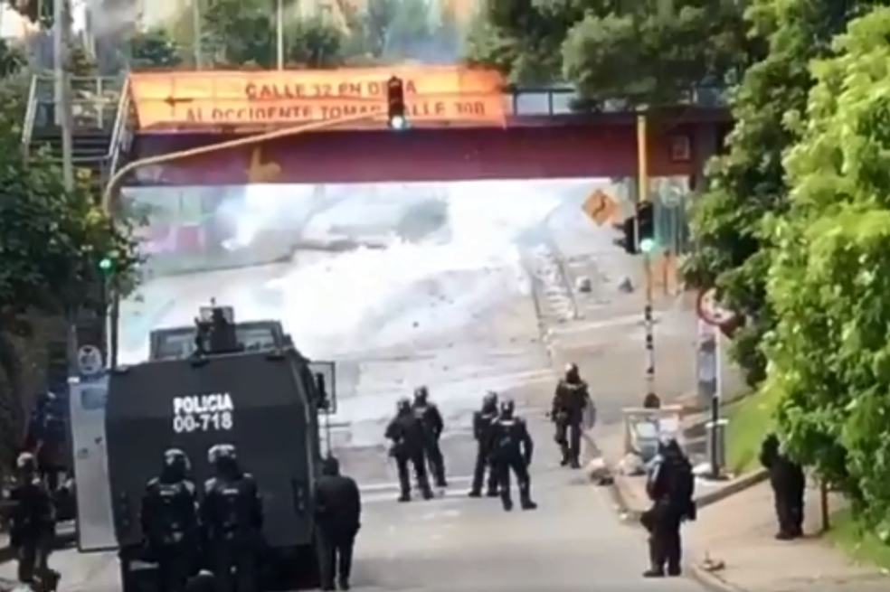 Caos en Av. Circunvalar por protestas de estudiantes de Universidad Distrital