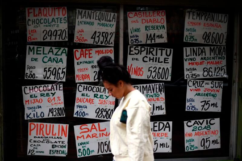 Los venezolanos llevan años enfrentando una difícil situación que ha disparado la migración, principalmente hacia Colombia. / AFP