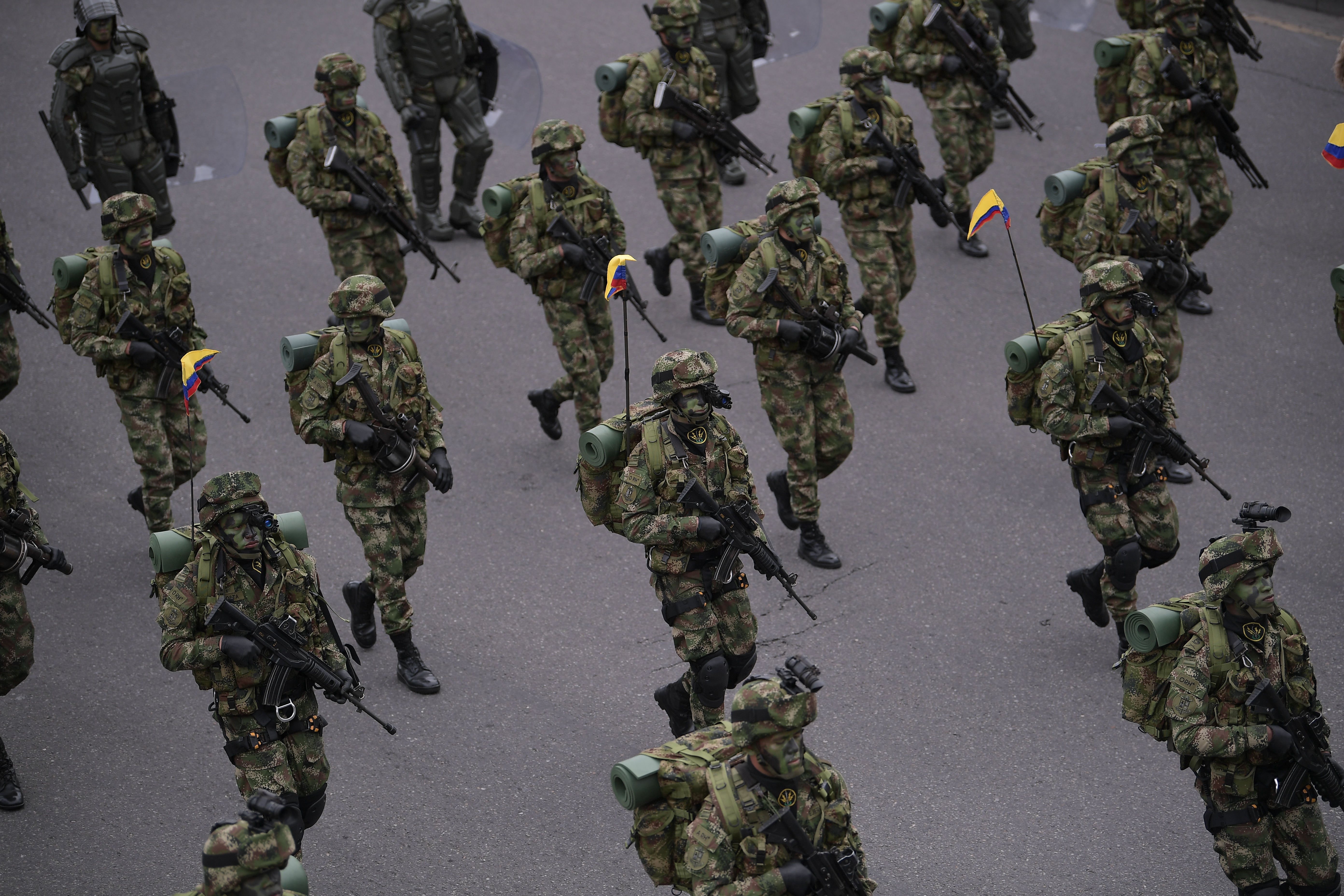 Critican decisión de eliminar varios Comandos Conjuntos de las Fuerzas Militares