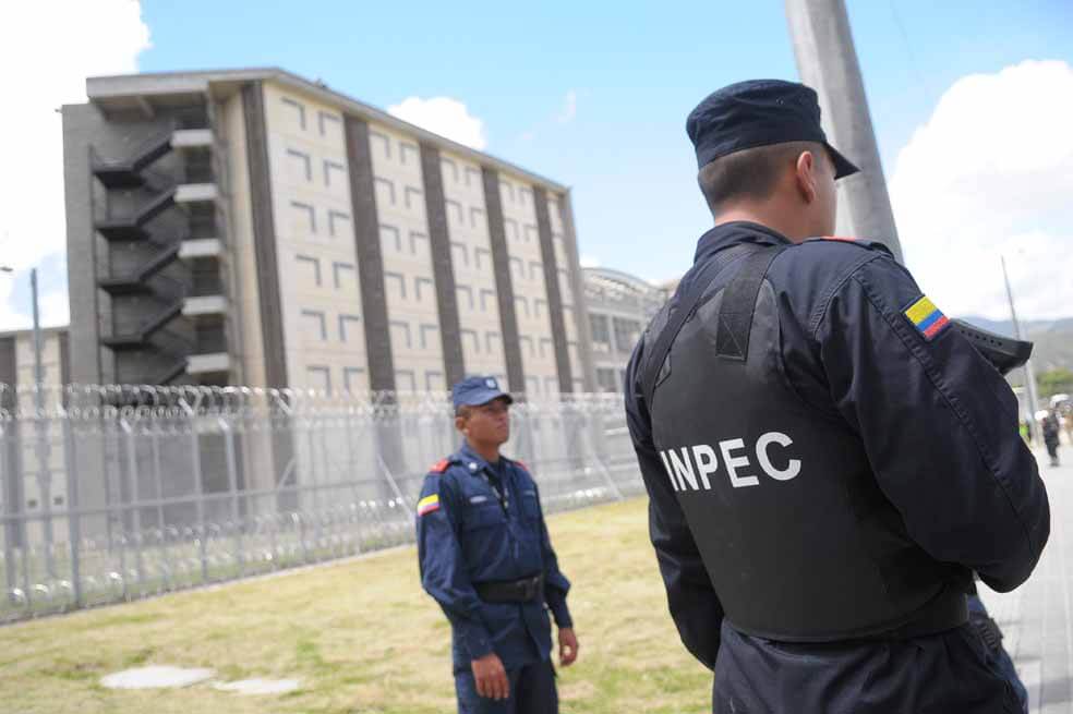Juan Monsalve, testigo caso Uribe, aceptó que objetos incautados por Inpec eran suyos