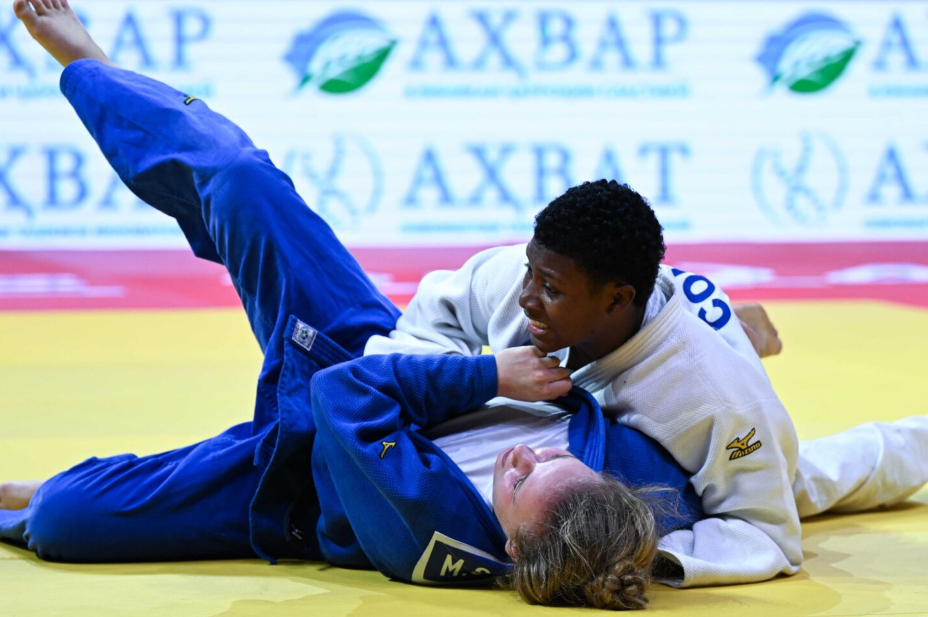 ¡Atención! Brenda Olaya es nueva campeona en el Mundial Junior de Judo