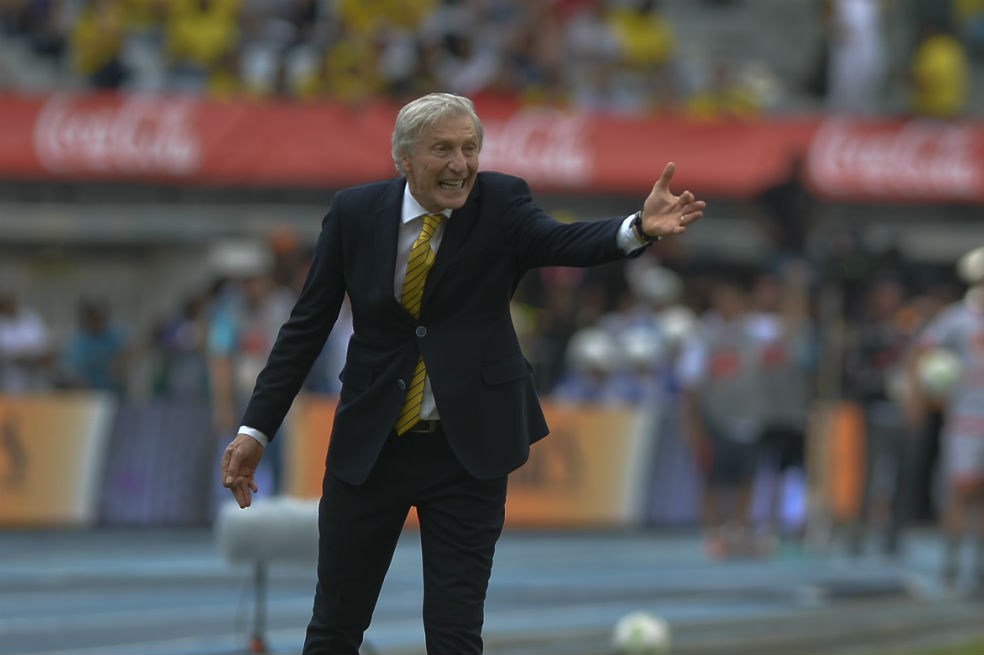 Batistuta: «Si yo fuera Pékerman le diría que no a la AFA»