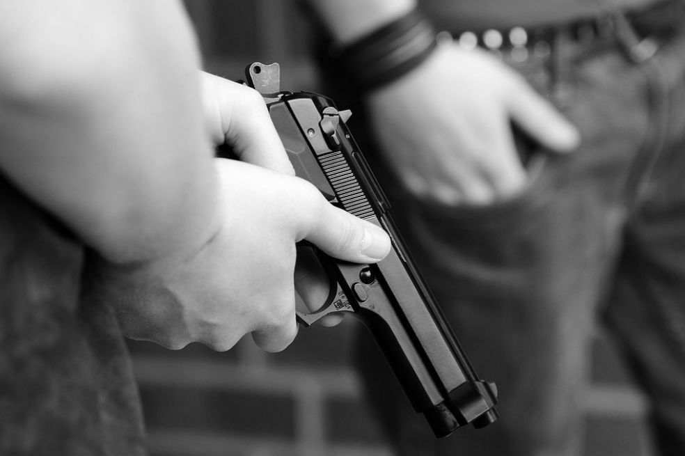 Más allá del discurso político: legalizar el porte o perseguir las armas en Bogotá