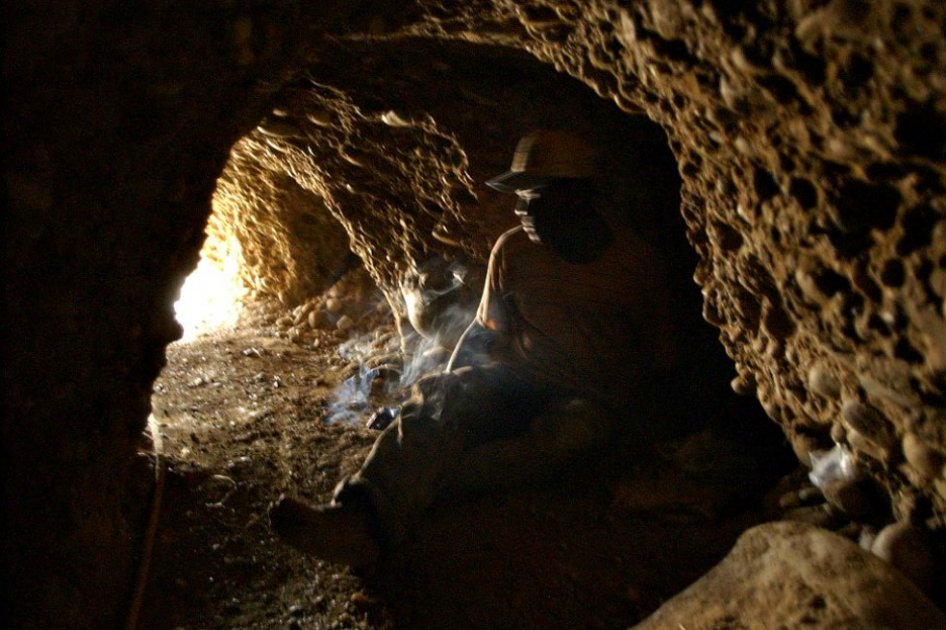 Autoridad minera pone freno a 32 títulos de explotación