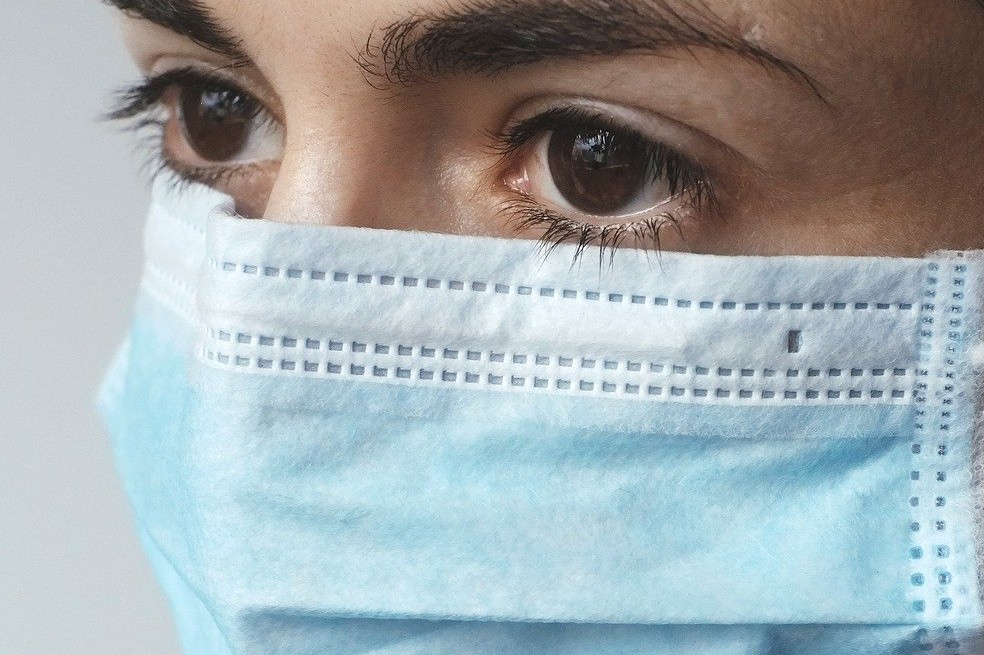 Vacunación, mascarilla y distancia social son la mejor barrera contra ómicron: OMS