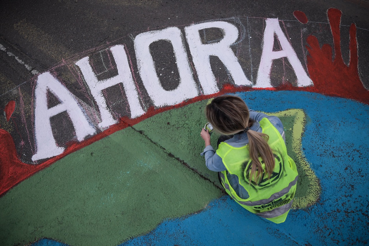 Por segundo año consecutivo, Colombia lidera la lista de países en donde es más peligroso defender el medio ambiente, con 65 asesinados por su labor. Un tercio de los ataques fueron a personas indígenas y afros, según el informe anual de Global Witness.