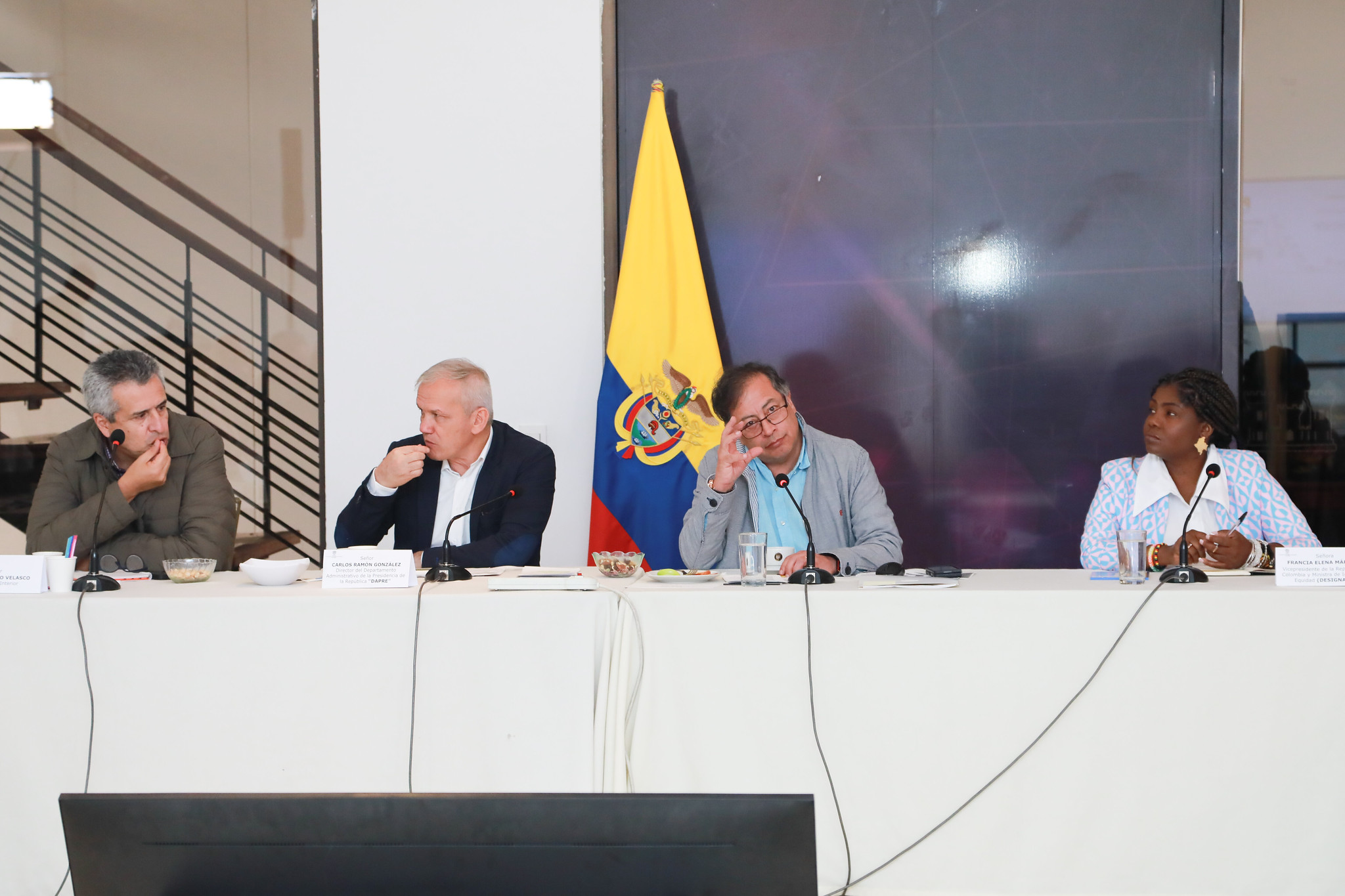 Reunión de Petro con su gabinete en pleno se extendió un día más