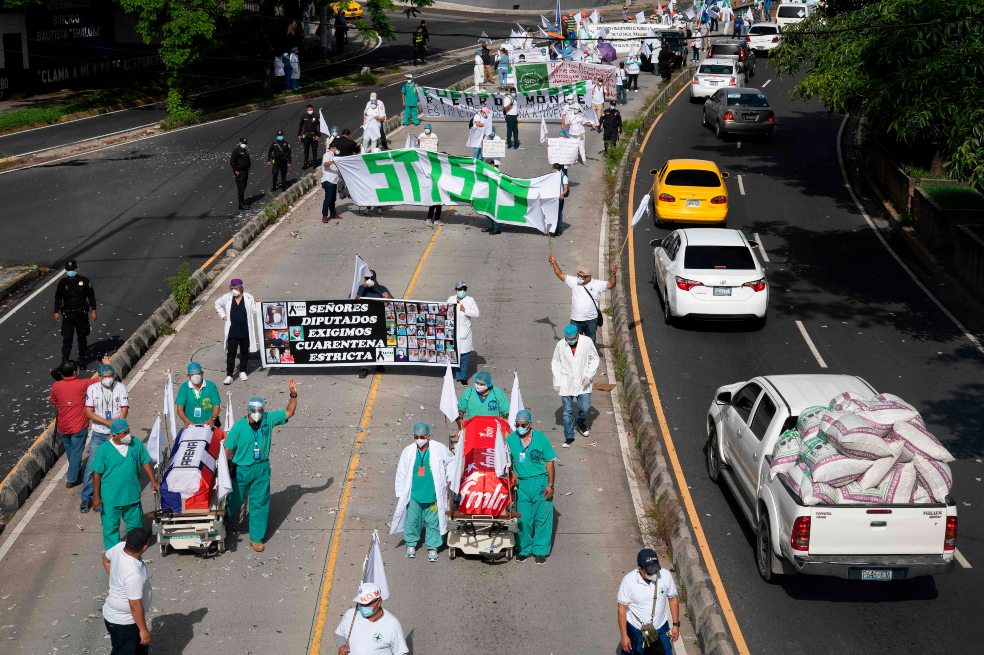 Las tensiones de la pandemia reactivan las protestas en América Latina