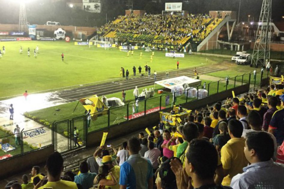 Futbolista del Bucaramanga fue agredido por barras de su equipo