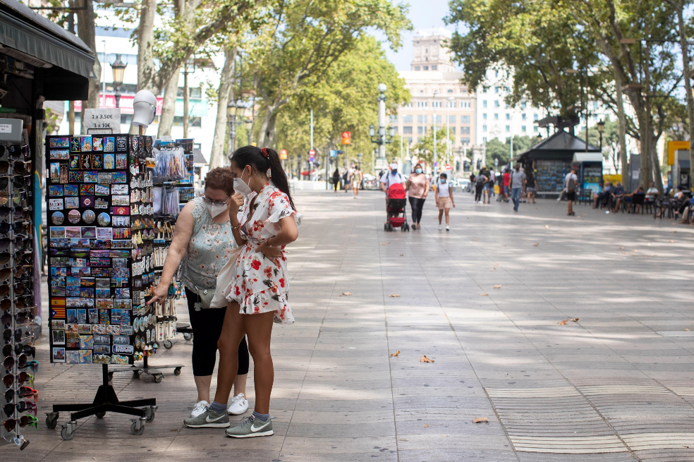 España: ocho millones de personas vuelven a toques de queda en el país