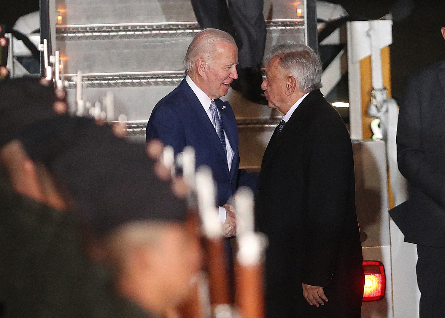 Biden, López Obrador y Trudeau condenaron el ataque a la democracia en Brasil