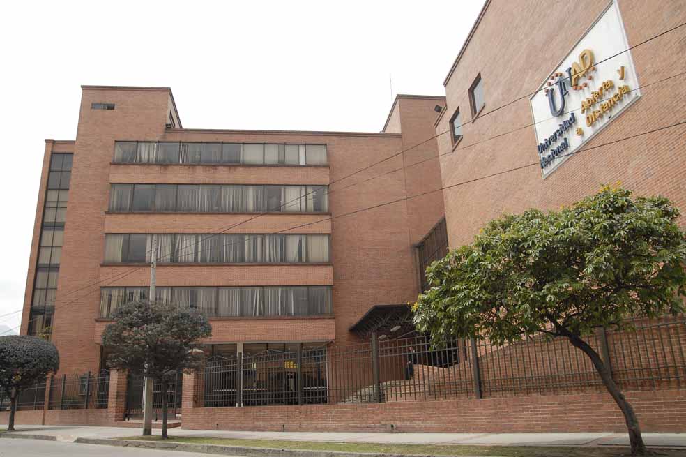 UNAD es cuestionada por abrir sede en EE.UU.