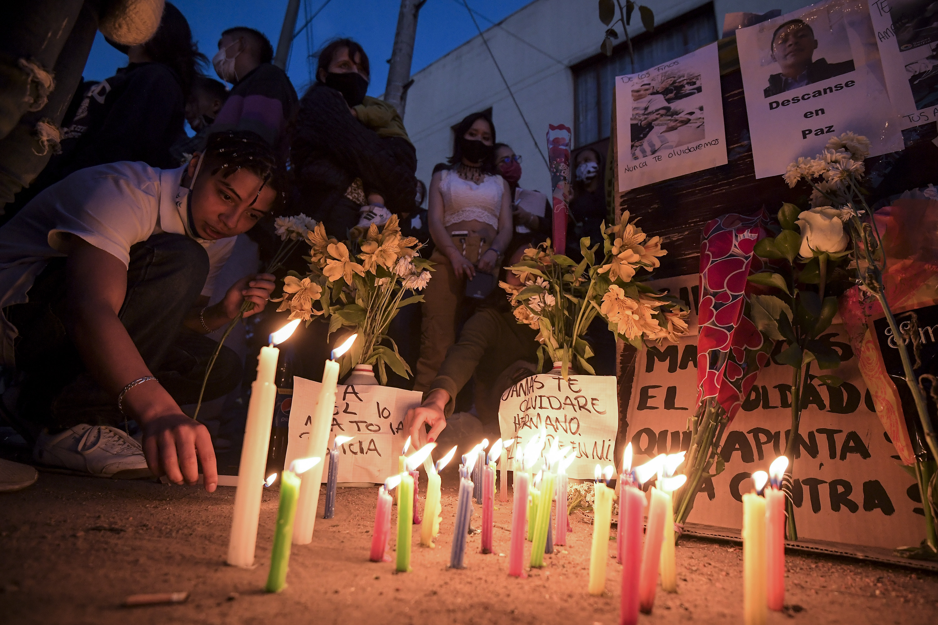 Se confirman tres muertes más en Bogotá, tras segunda noche de protestas y disturbios