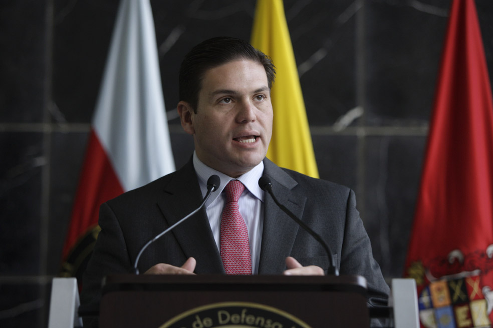 Gobierno prepara nuevas decisiones tras escándalo de corrupción en el Ejército