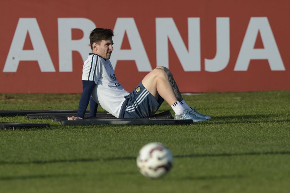 Lionel Messi enfrenta a su mentor, José Pékerman