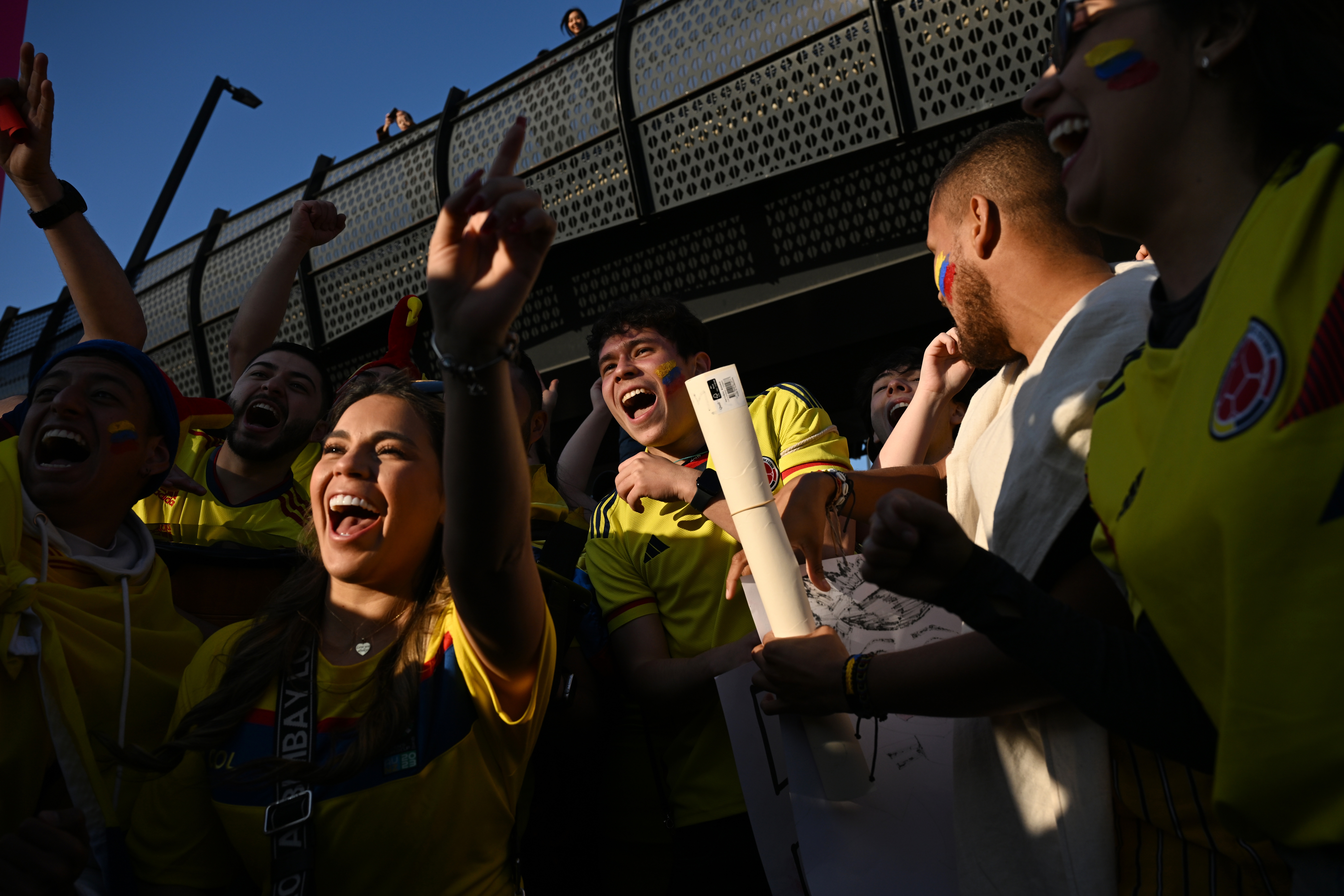 Melbourne (Australia), 08/08/2023.- Colombian supporters ahead of the FIFA Women's World Cup 2023 soccer match between Colombia and Jamaica at Melbourne'Äôs Rectangular Stadium in Melbourne, Australia, 08 August 2023. (Mundial de Fútbol) EFE/EPA/JAMES ROSS EDITORIAL USE ONLY AUSTRALIA AND NEW ZEALAND OUT
