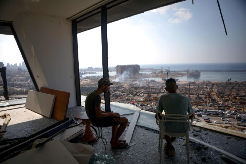 Extranjeros,  testigos de la explosión en Beirut