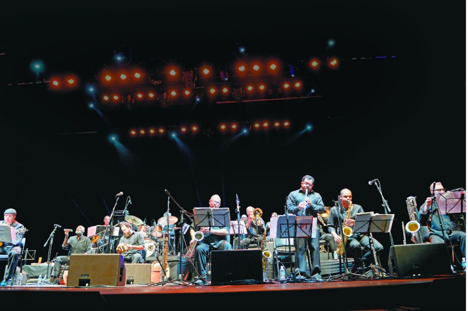 Banda Mantiqueira, fusión de swing y jazz en el Festival de Música de Cartagena